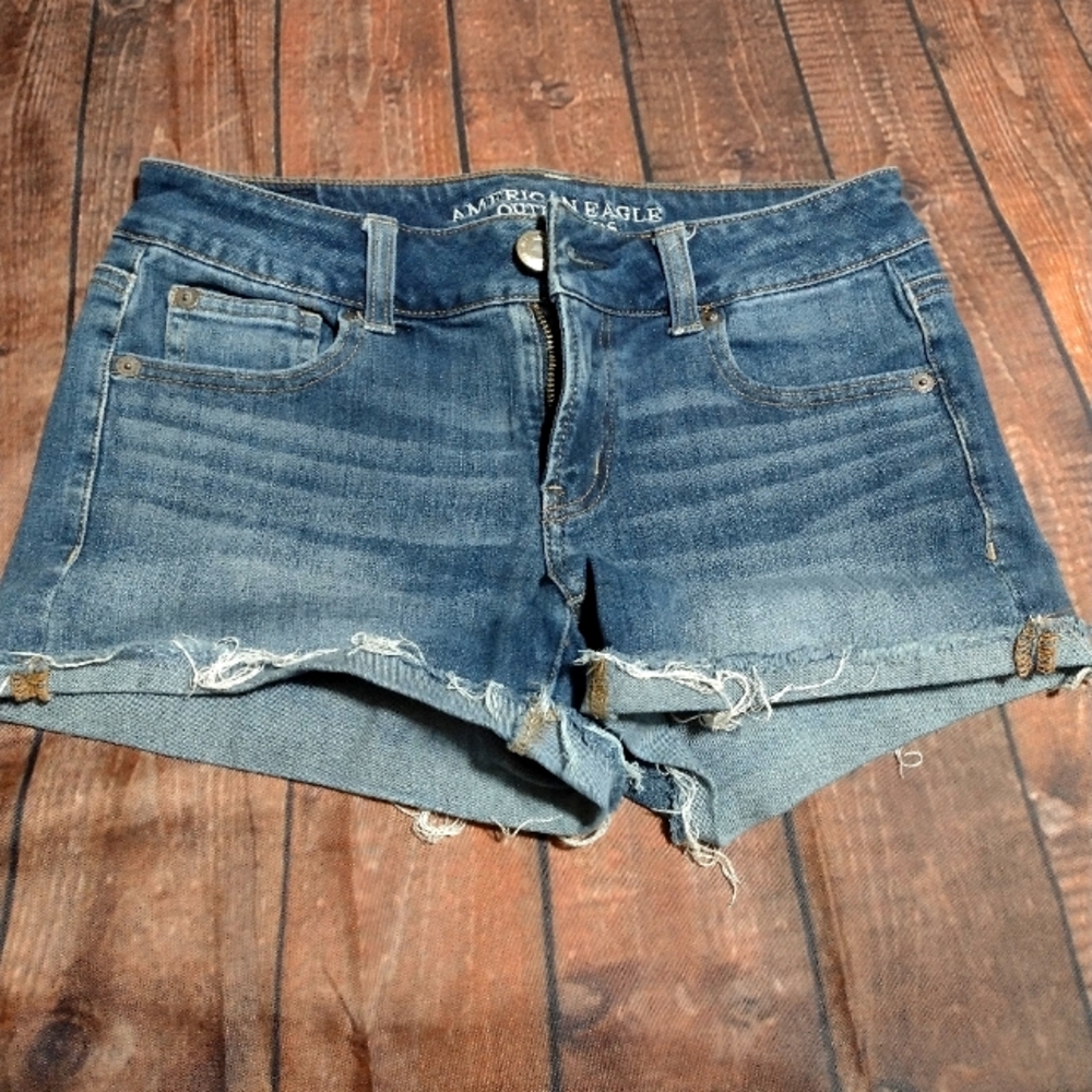 American Eagle Shorts Size 4